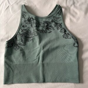 Athleta Workout Crop Top